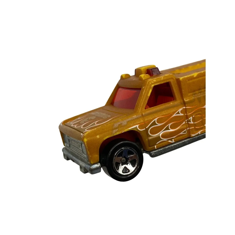 VTG 1974 Hot Wheels Medic Ambulance‎ Truck Gold with Flame Graphics Diecast Car